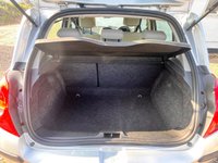 USED 2006 56 RENAULT CLIO 1.5 dCi Expression Hatchback 5dr Diesel Manual (123 g/km, 68 bhp) www.suffolkcarcentre.co.uk - Located at Ilketshall