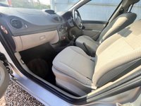 USED 2006 56 RENAULT CLIO 1.5 dCi Expression Hatchback 5dr Diesel Manual (123 g/km, 68 bhp) www.suffolkcarcentre.co.uk - Located at Ilketshall