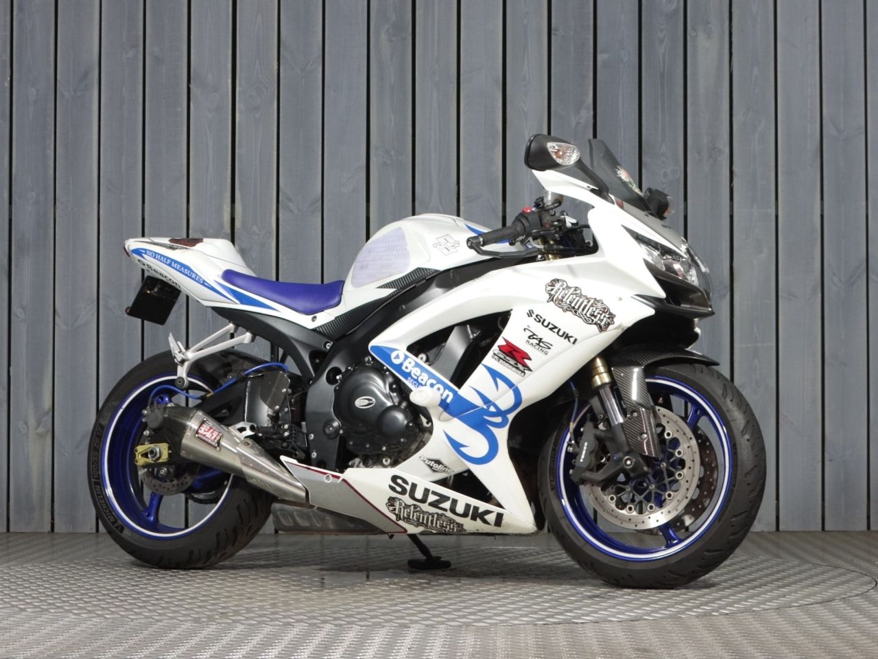 SUZUKI GSX-R600