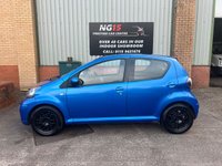 USED 2010 60 TOYOTA AYGO 1.0 VVT-i Blue Hatchback 5dr Petrol Manual Euro 4 (67 bhp) *