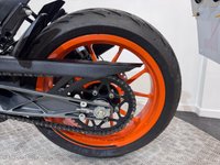 USED 2022 22 KTM 125 DUKE 125 Naked Petrol Manual Euro 5 (15 ps) 