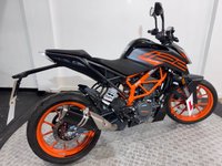 USED 2022 22 KTM 125 DUKE 125 Naked Petrol Manual Euro 5 (15 ps) 