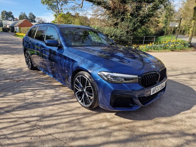 2022 22 BMW 5 Series 3.0 530d MHT M Sport Touring 5dr Diesel Hybrid Steptronic xDrive Euro 6 (s/s) (286 ps)