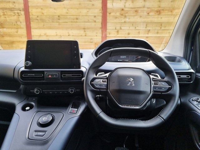 View our PEUGEOT RIFTER