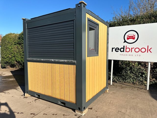 View our REDBROOK C200