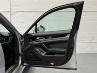 USED 2014 14 PORSCHE PANAMERA 3.0D V6 Hatchback 5dr Diesel TiptronicS Euro 5 (s/s) (300 ps) STUNNING-6 MONTHS WARRANTY