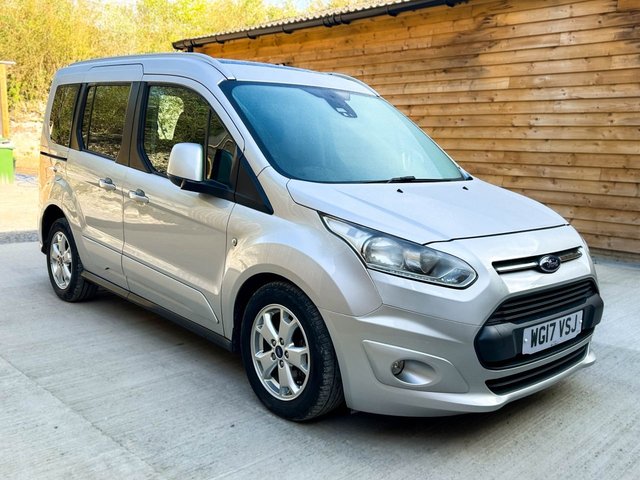 View our FORD TOURNEO CONNECT