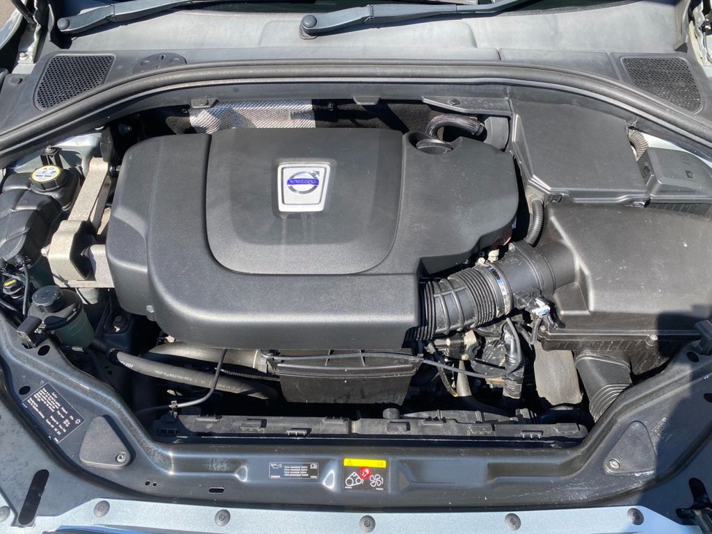 USED 2011 11 VOLVO XC60 2.4 D5 SE Lux SUV 5dr Diesel Geartronic AWD Euro 5 (205 ps) GREAT SPECIFICATION XC60