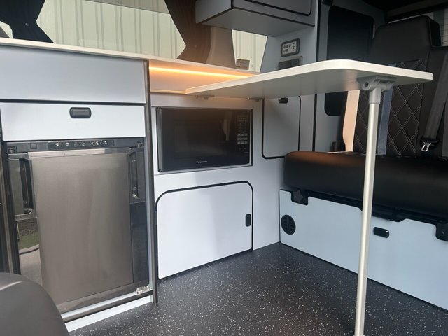2009 TOYOTA ALPHARD CAMPERVAN - Photo 5
