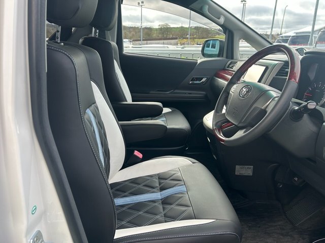 2009 TOYOTA ALPHARD CAMPERVAN - Photo 9