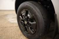 USED 2021 H NISSAN NAVARA 2.3 dCi N-Guard Pickup Double Cab 4dr Diesel Auto 4WD Euro 6 (190 ps) 