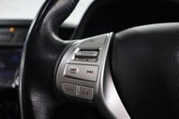 USED 2021 H NISSAN NAVARA 2.3 dCi N-Guard Pickup Double Cab 4dr Diesel Auto 4WD Euro 6 (190 ps) 