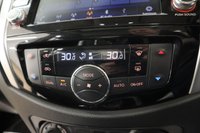 USED 2021 H NISSAN NAVARA 2.3 dCi N-Guard Pickup Double Cab 4dr Diesel Auto 4WD Euro 6 (190 ps) 