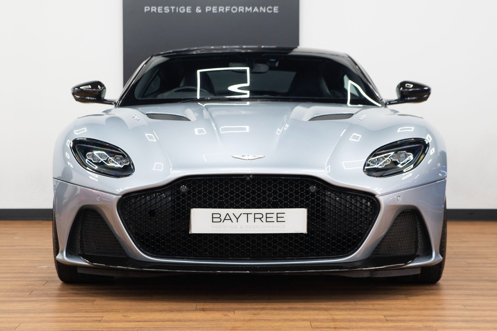 USED 2019 19 ASTON MARTIN DBS 5.2 V12 BiTurbo Superleggera 