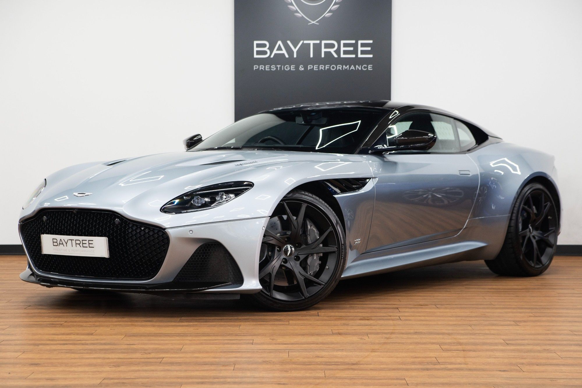USED 2019 19 ASTON MARTIN DBS 5.2 V12 BiTurbo Superleggera 