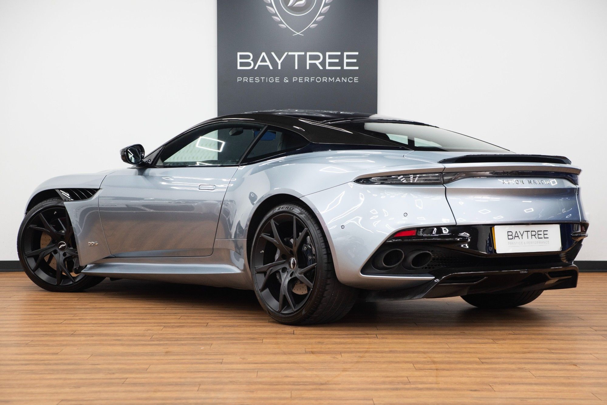 USED 2019 19 ASTON MARTIN DBS 5.2 V12 BiTurbo Superleggera 