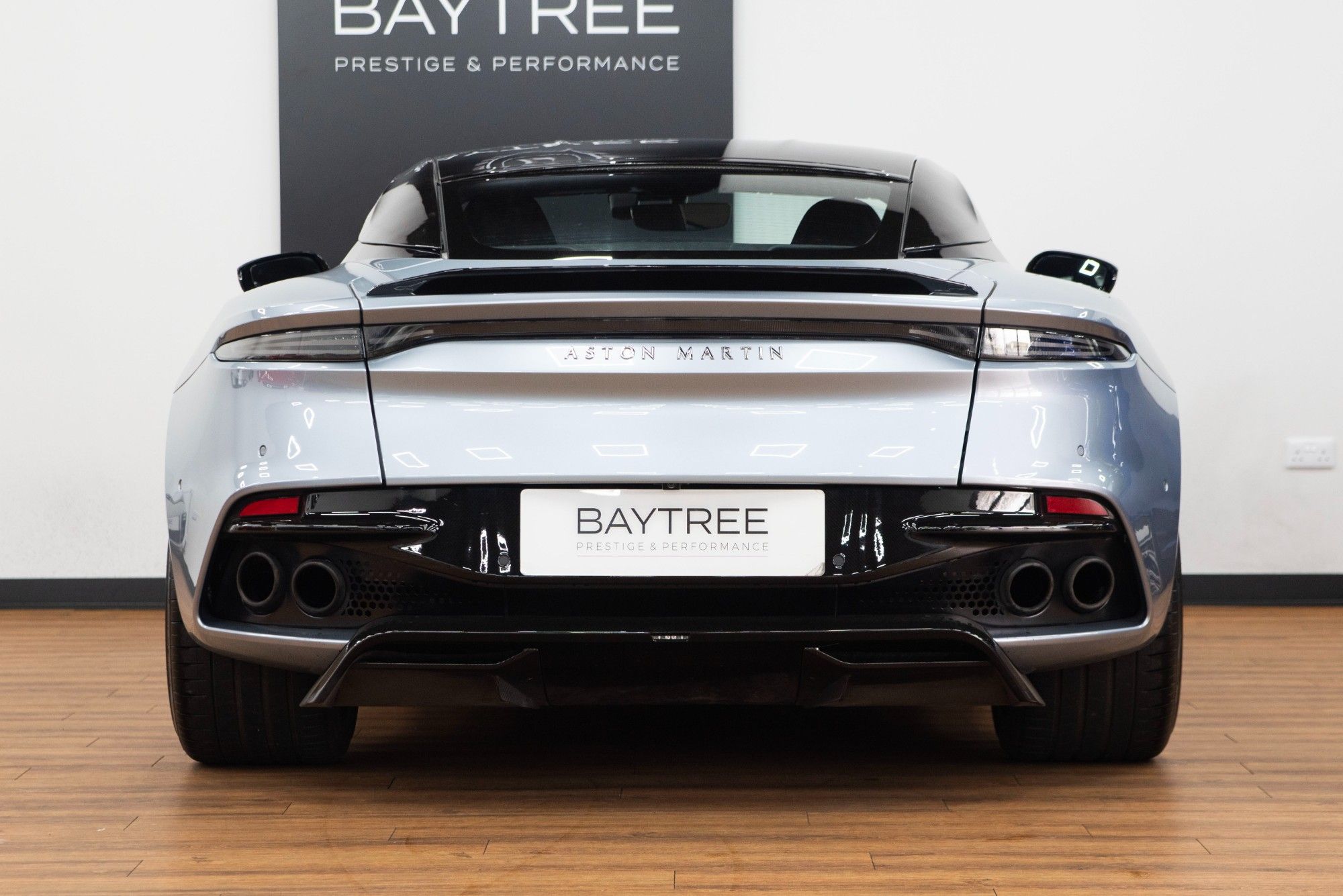 USED 2019 19 ASTON MARTIN DBS 5.2 V12 BiTurbo Superleggera 