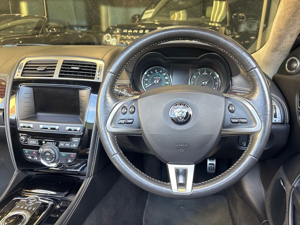USED 2014 14 JAGUAR XK 5.0 V8 Signature Convertible 2dr Petrol Auto Euro 5 (385 ps) BOWERS & WILKINS|1 YEAR WARRANTY
