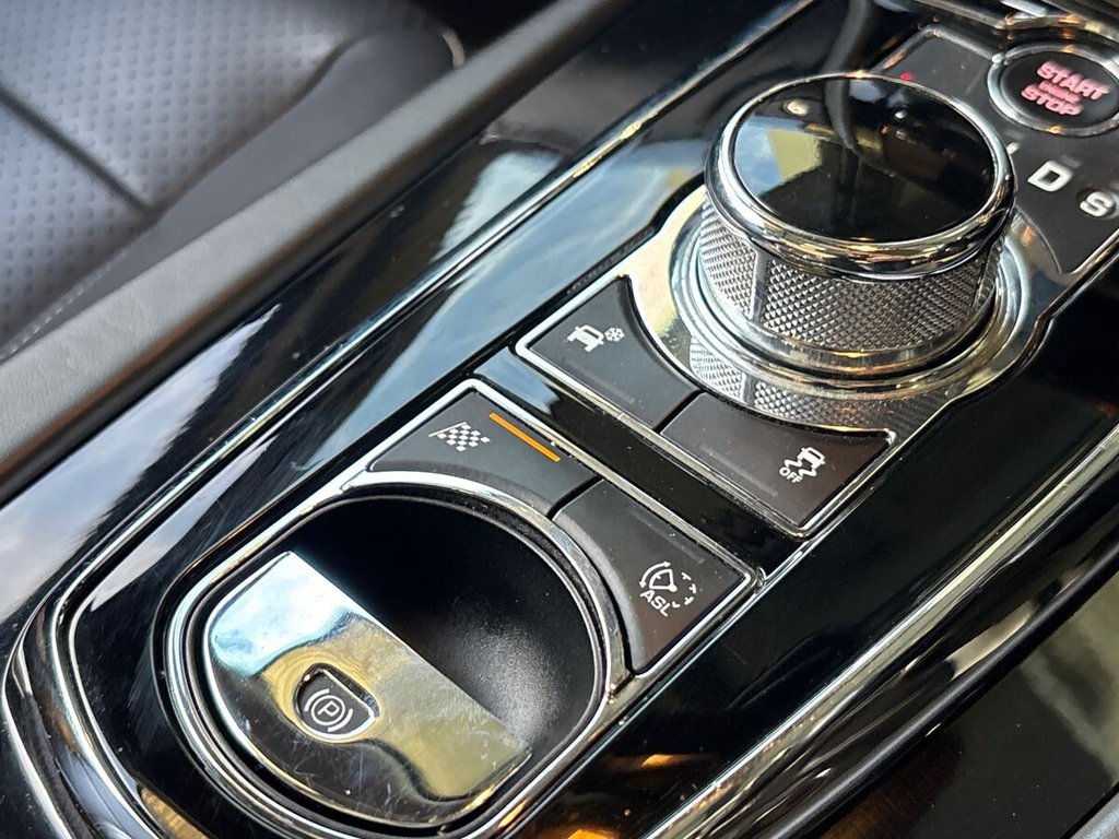 USED 2014 14 JAGUAR XK 5.0 V8 Signature Convertible 2dr Petrol Auto Euro 5 (385 ps) BOWERS & WILKINS|1 YEAR WARRANTY