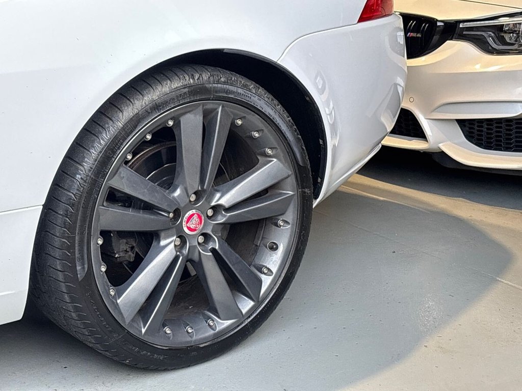 USED 2014 14 JAGUAR XK 5.0 V8 Signature Convertible 2dr Petrol Auto Euro 5 (385 ps) BOWERS & WILKINS|1 YEAR WARRANTY