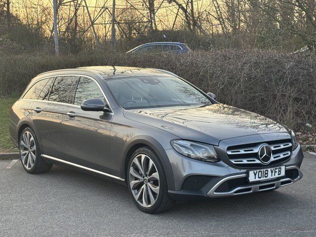 2018 Mercedes-Benz E-CLASS - Photo 7
