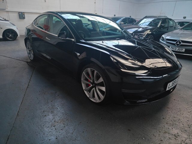 2019 69 Tesla Model 3 (Dual Motor) Performance Saloon 4dr Electric Auto 4WDE (Performance Upgrade) (449 bhp)