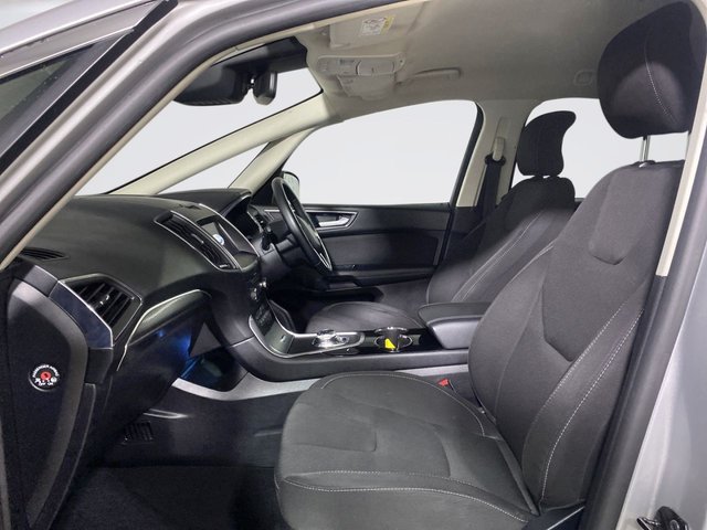 2023 Ford S-Max 2.5L Titanium 5dr - Photo 11