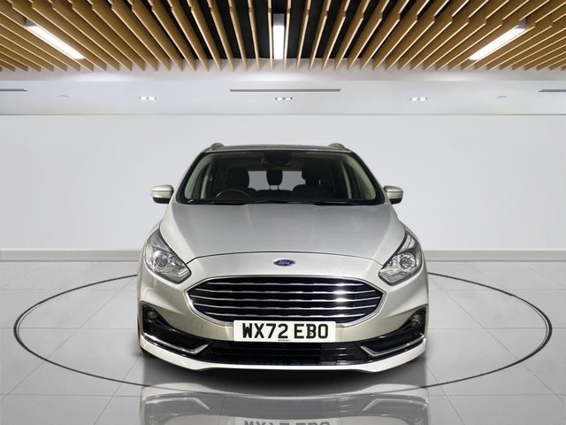 2023 Ford S-Max 2.5L Titanium 5dr - Photo 2