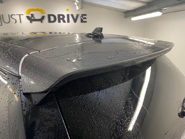 2015 Land Rover Discovery Sport 2.2L Hse 5dr - Photo 9