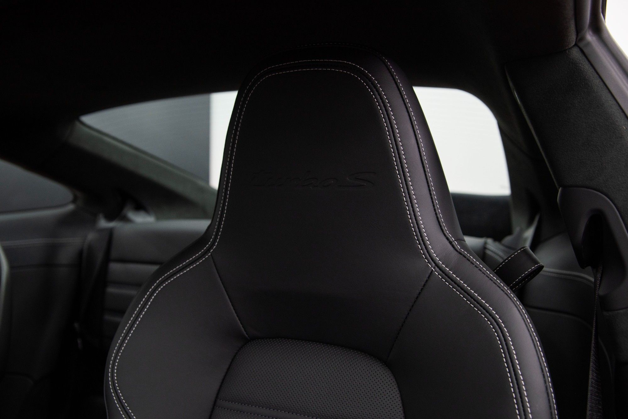 USED 2023 PORSCHE 911 3.7T 992 Turbo S Coupe 