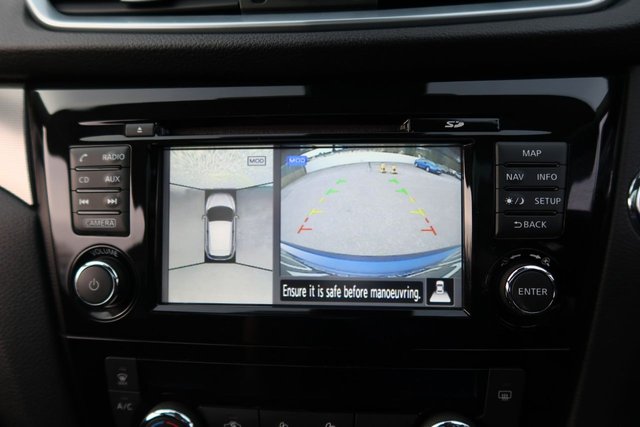 View our NISSAN QASHQAI