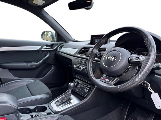 2015 AUDI Q3 1.4 TFSI CoD S line SUV 5dr Petrol S Tronic Euro 6 (s/s) (150 ps) - Photo 9