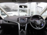 USED 2017 67 VAUXHALL ZAFIRA TOURER 1.4i Turbo Design MPV 5dr Petrol Manual Euro 6 (140 ps) FULL SERVICE HISTORY