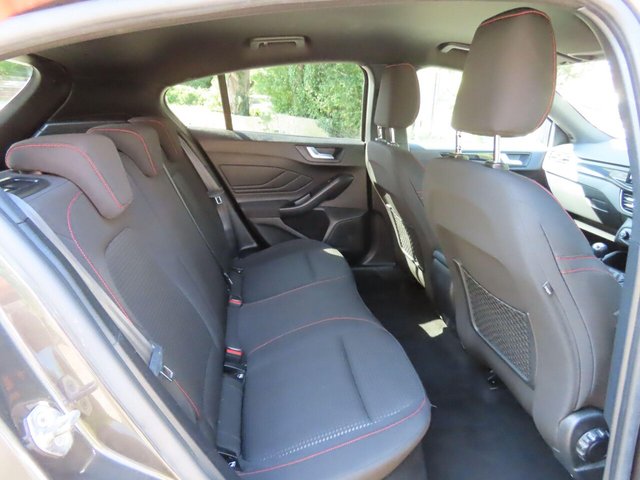 2024 FORD FOCUS - Photo 10