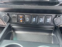USED 2018 18 TOYOTA HI-LUX 2.4 D-4D Invincible X Pickup Double Cab 4dr Diesel Auto 4WD Euro 6 (s/s) (TSS, 3.5t) (150 ps) MASSIVE SPEC  LOW MILES **  NO VAT