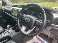 USED 2018 18 TOYOTA HI-LUX 2.4 D-4D Invincible X Pickup Double Cab 4dr Diesel Auto 4WD Euro 6 (s/s) (TSS, 3.5t) (150 ps) MASSIVE SPEC  LOW MILES **  NO VAT