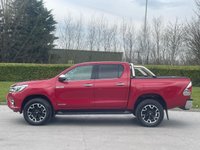 USED 2018 18 TOYOTA HI-LUX 2.4 D-4D Invincible X Pickup Double Cab 4dr Diesel Auto 4WD Euro 6 (s/s) (TSS, 3.5t) (150 ps) MASSIVE SPEC  LOW MILES **  NO VAT