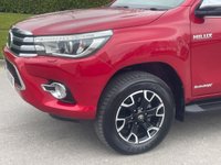 USED 2018 18 TOYOTA HI-LUX 2.4 D-4D Invincible X Pickup Double Cab 4dr Diesel Auto 4WD Euro 6 (s/s) (TSS, 3.5t) (150 ps) MASSIVE SPEC  LOW MILES **  NO VAT