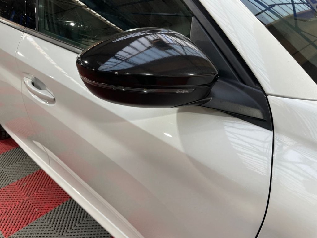 USED 2020 69 PEUGEOT 208 1.2 PureTech Allure Hatchback 5dr Petrol EAT Euro 6 (s/s) (100 ps) PAN ROOF+APPLE CARPLAY
