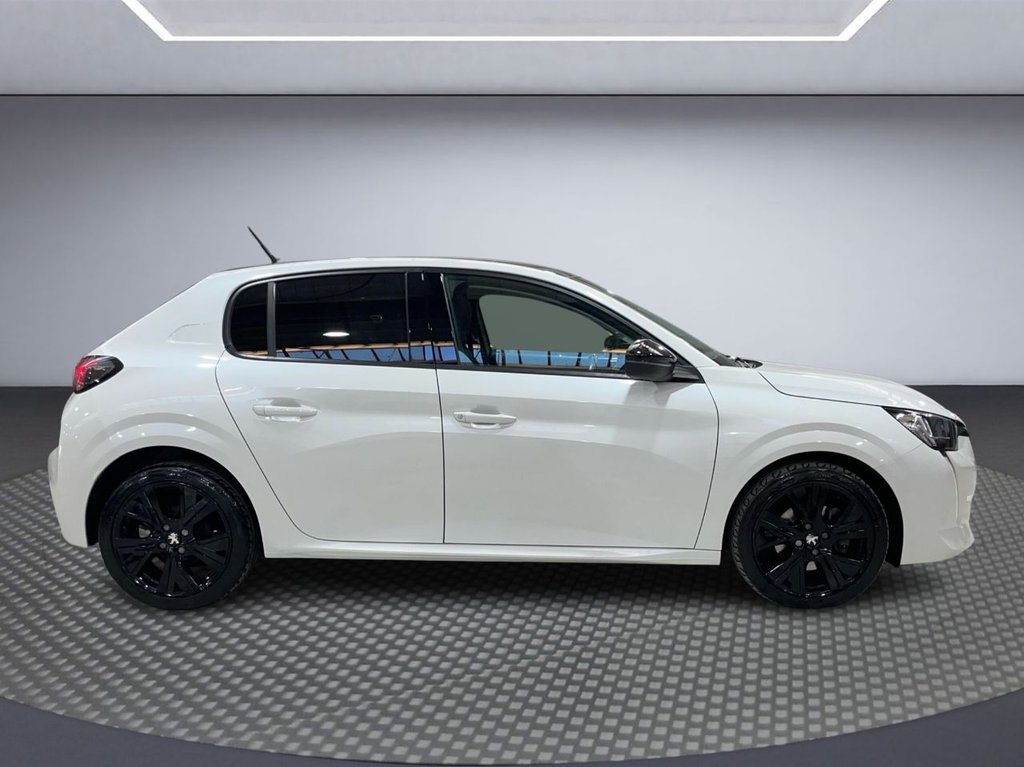 USED 2020 69 PEUGEOT 208 1.2 PureTech Allure Hatchback 5dr Petrol EAT Euro 6 (s/s) (100 ps) PAN ROOF+APPLE CARPLAY