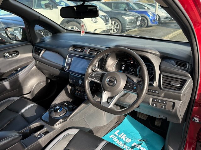 2019 NISSAN LEAF 40kWh Tekna Hatchback 5dr Electric Auto (150 ps) - Photo 5
