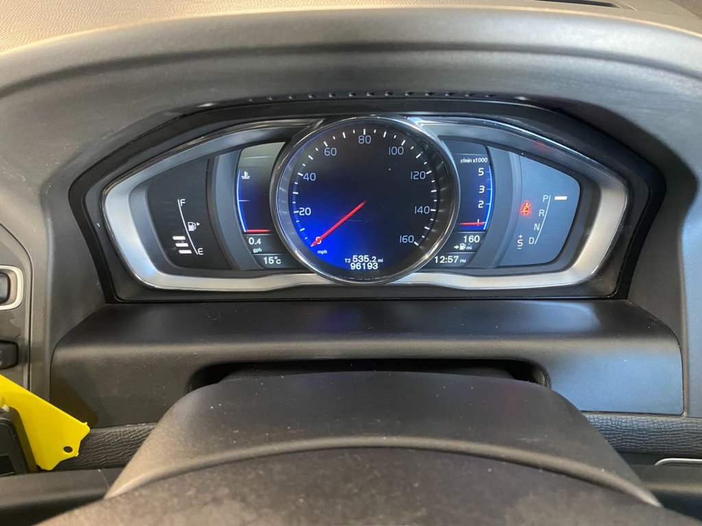 USED 2014 14 VOLVO XC60 2.4 D5 R-Design Lux Nav SUV 5dr Diesel Geartronic AWD Euro 5 (215 ps) DAB SAT NAV WINTER PACK