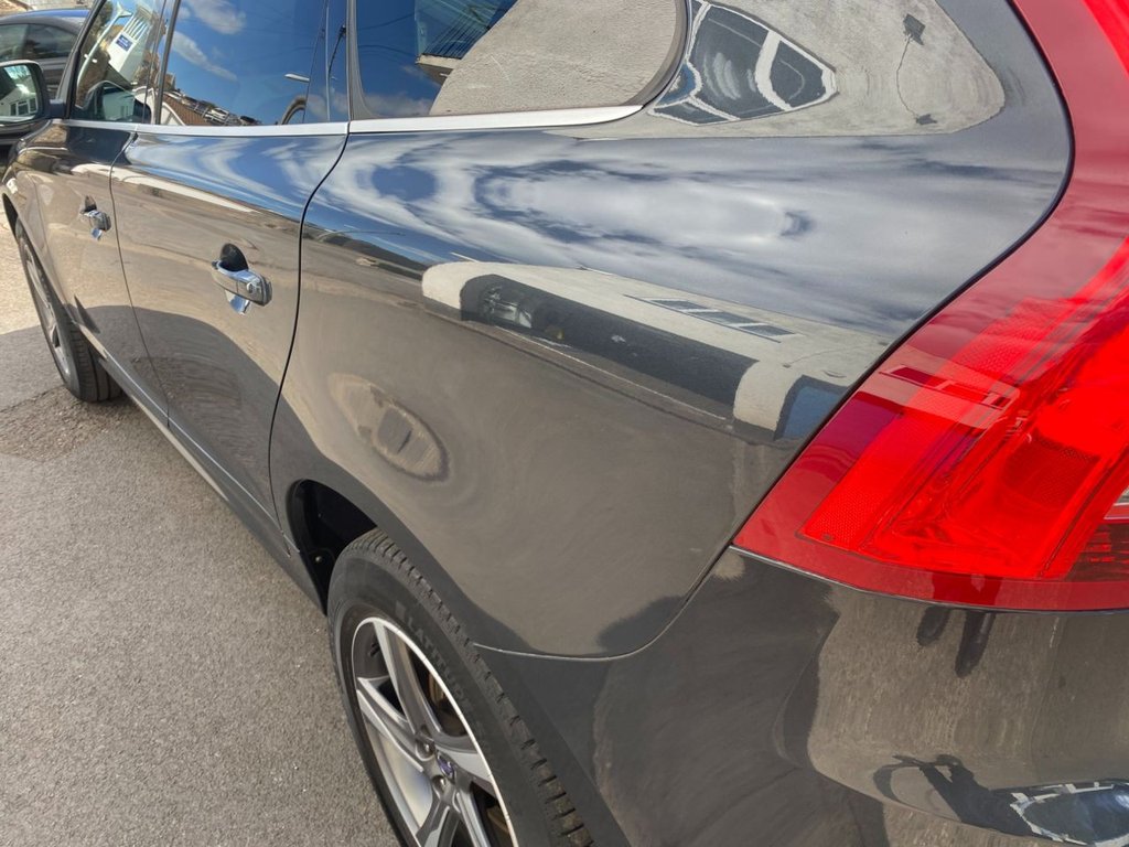 USED 2014 14 VOLVO XC60 2.4 D5 R-Design Lux Nav SUV 5dr Diesel Geartronic AWD Euro 5 (215 ps) DAB SAT NAV WINTER PACK