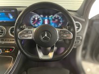 USED 2018 Y MERCEDES-BENZ C-CLASS 2.0 C220d AMG Line (Premium) Saloon 4dr Diesel G-Tronic+ Euro 6 (s/s) (194 ps) APPLE CAR PLAY+HEATED SEATS+