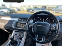 USED 2016 16 LAND ROVER RANGE ROVER EVOQUE 2.0 TD4 HSE Dynamic SUV 5dr Diesel Manual 4WD Euro 6 (s/s) (180 ps) A REAL BEAUTY FINISHED IN SILVER PAINT+DIESEL+ULEZ COMPLIANT+SERVICE HISTORY+CONTRAST PAINTED ROOF WITH MATCHING SPOILER+4 WHEEL DRIVE WITH ACTIVE DRIVE LINE+PRIVACY GLASS+BLACK PACK+FULL LEATHER INTERIOR+SATELLITE NAVIGATION+PARK ASSIST+CLIMATE CONTROL+20 INCH ALLOY WHEELS+COST NEW &pound;44795 MAKING OUR USED VALUE UNBELIEVABLE VALUE AT THIS LOW PRICE+FULL RANGE OF FINANCE OPTIONS AVAILABLE+CALL TODAY TO ARRANGE A VIEWING+READY TO DRIVE AWAY TODAY!!!!!!!!!!!!!!!!!!!!!!!