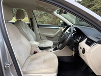 USED 2014 14 SKODA OCTAVIA 2.0 TDI Elegance Estate 5dr Diesel DSG Euro 5 (s/s) (150 ps) 