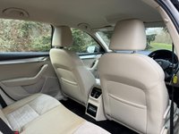 USED 2014 14 SKODA OCTAVIA 2.0 TDI Elegance Estate 5dr Diesel DSG Euro 5 (s/s) (150 ps) 