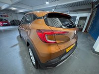 USED 2022 71 RENAULT CAPTUR 1.0 TCe Iconic SUV 5dr Petrol Manual Euro 6 (s/s) (90 ps) 1 Owner. 17" Alloys. Lane Depa