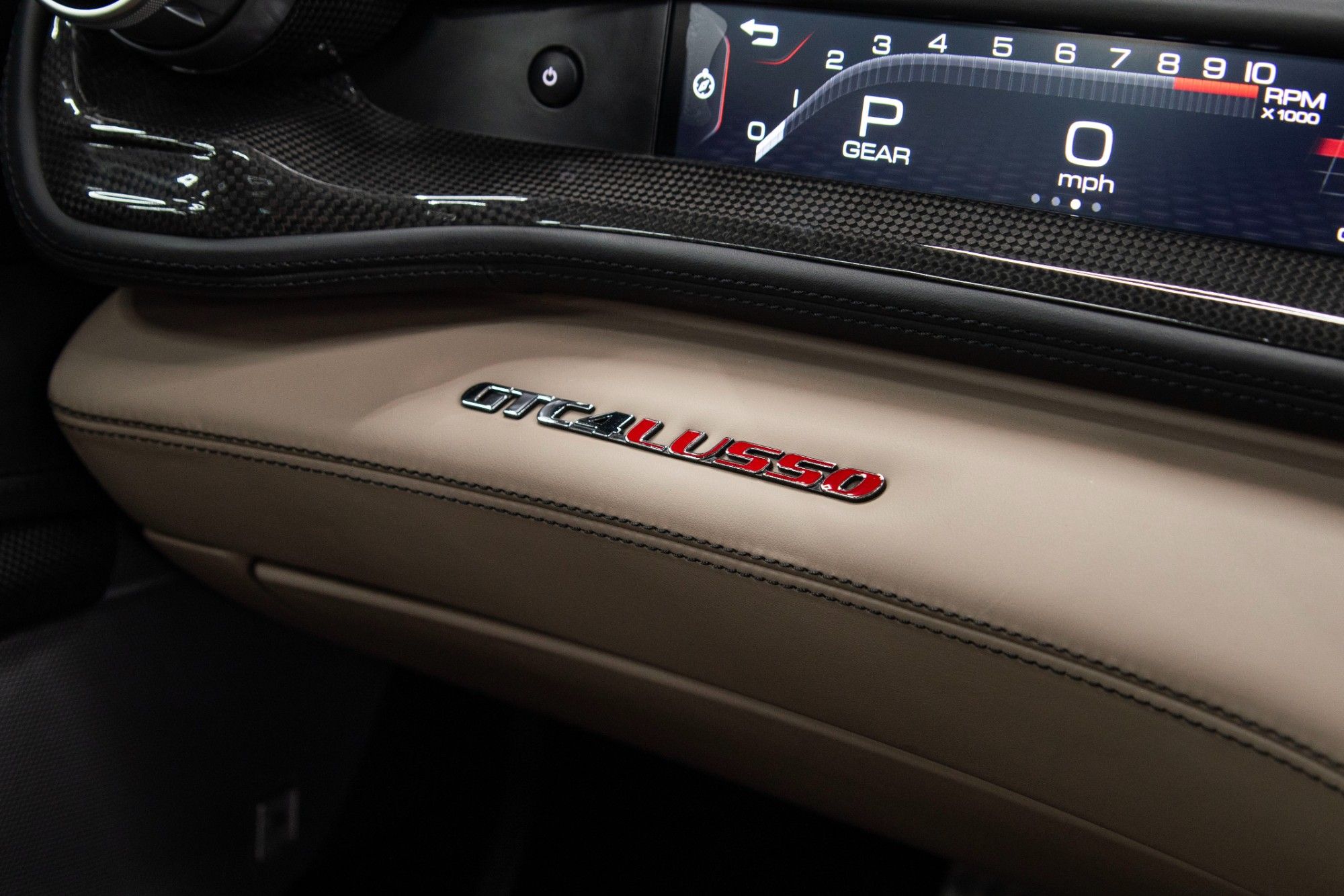 USED 2017 67 FERRARI GTC4Lusso 6.3 V12 Coupe 