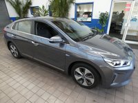 USED 2019 19 HYUNDAI IONIQ 28kWh Premium Hatchback 5dr Electric Auto (120 ps) SAT NAV CAMERA HEATED SEATS HEATED STEERING WHEEL CRUISE CONTROL PARKING SENSORS EXCELLENT SERVICE HISTORY